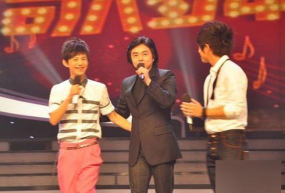 没点背景不敢选秀 “好声音”陈冰身家30亿