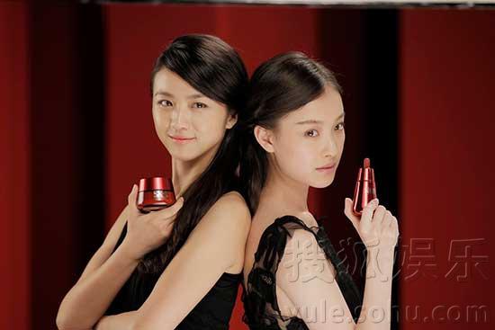 汤唯倪妮合拍广告 姐妹花亲密互动期待更多合作 汤唯倪妮合拍广告 姐妹花亲密互动期待更多合作