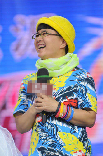 48岁金龟子乱入不显老逗乐观众 自曝被15岁女儿叫姐姐