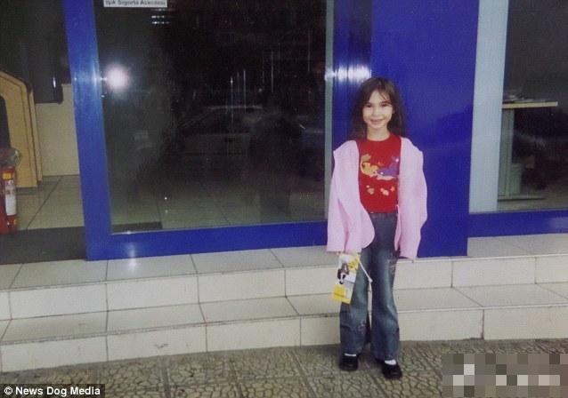 乌克兰真人芭比洛丽塔小时候