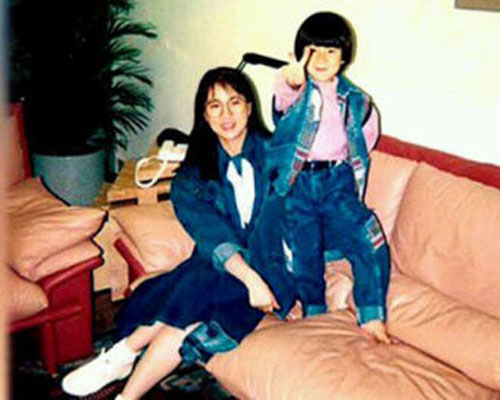 揭秘房祖名吸毒“自毁”：龙太子从小缺父爱