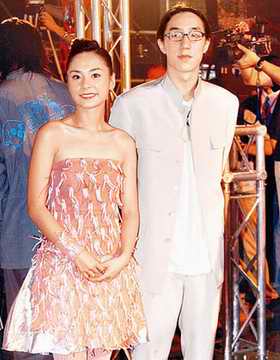 揭秘房祖名吸毒“自毁”：龙太子从小缺父爱