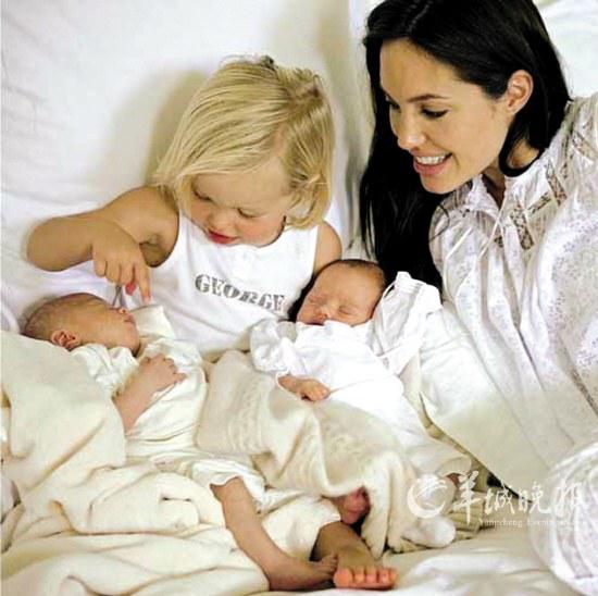 盘点生双胞胎的明星 赵本山妻子生龙凤胎 盘点生双胞胎的明星 赵本山妻子生龙凤胎