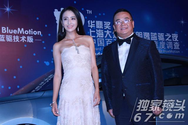 华鼎奖红毯:郑爽脸歪嘴斜难敌江一燕清秀 佟丽娅俏皮作揖