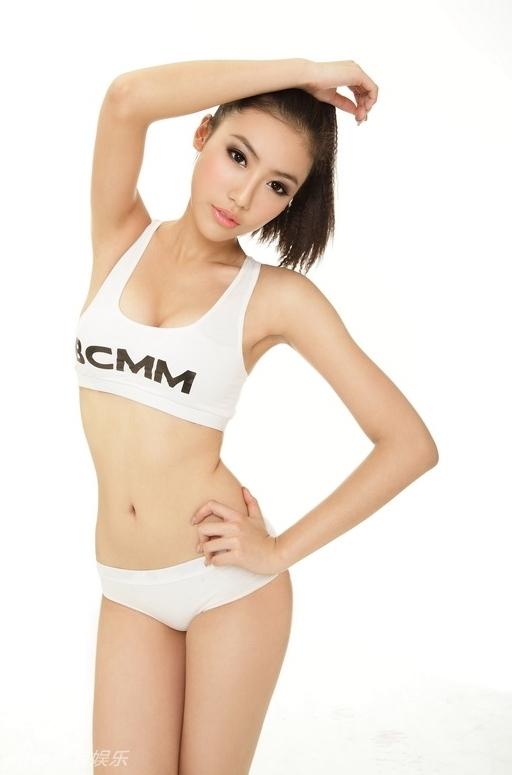 揭底易建联太太荆灵 揭底易建联太太荆灵