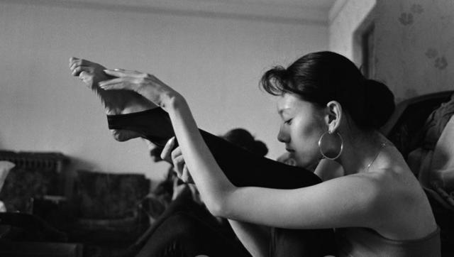 舞神杨丽萍青涩旧照 舞神杨丽萍青涩旧照