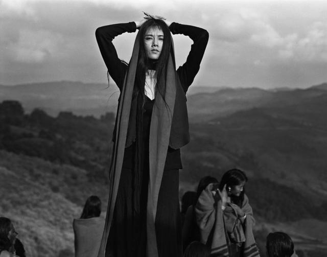 舞神杨丽萍青涩旧照 舞神杨丽萍青涩旧照