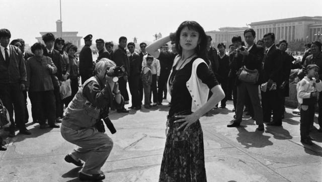 舞神杨丽萍青涩旧照 舞神杨丽萍青涩旧照