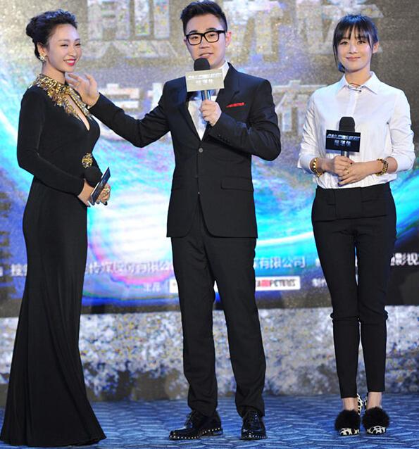 尚格云顿助阵大鹏新片 柳岩袁姗姗斗艳 尚格云顿助阵大鹏新片 柳岩袁姗姗斗艳