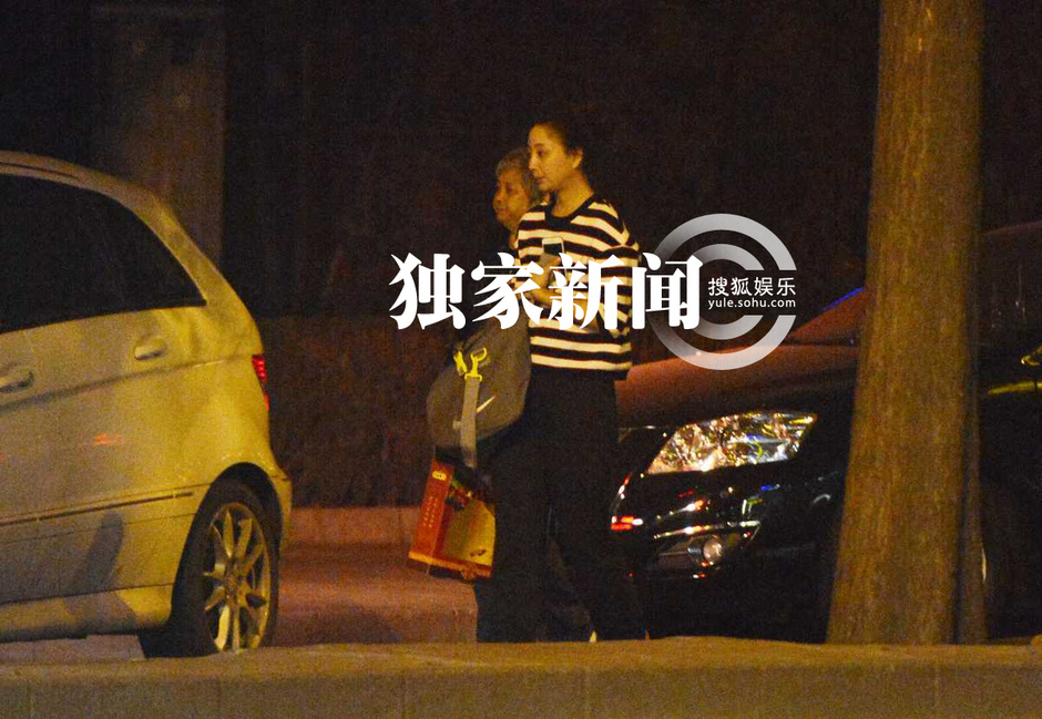 “文体恋”殷桃李金羽会友 手挽手返爱巢