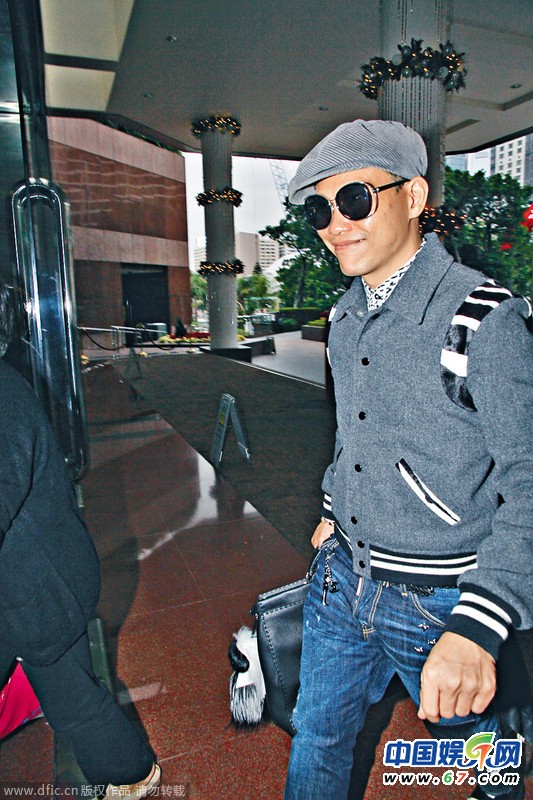 苏永康二婚谢霆锋避谈王菲 周慧敏携夫亮相