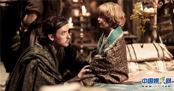 《天将雄师》曝西蒙子萌剧照 人气童星逗笑成龙