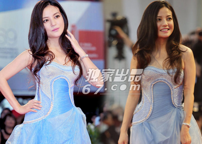 最性感！女星撩发瞬间：全智贤“野蛮女友”“星你”中成经典