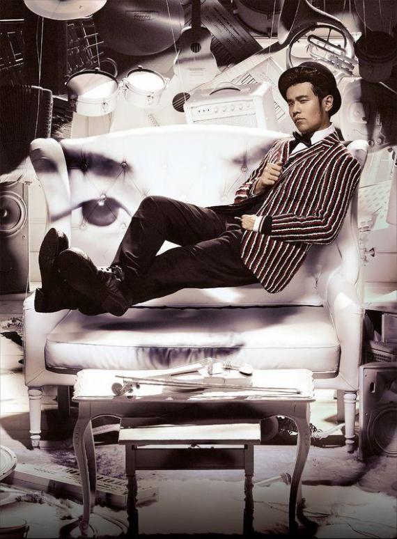 周杰伦《哎呦，不错哦》封面曝光 呼应出道专辑