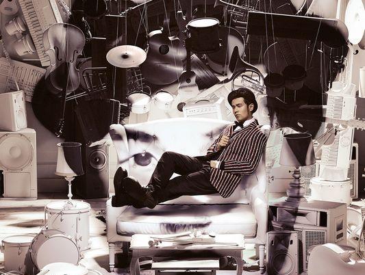 周杰伦《哎呦，不错哦》封面曝光 呼应出道专辑