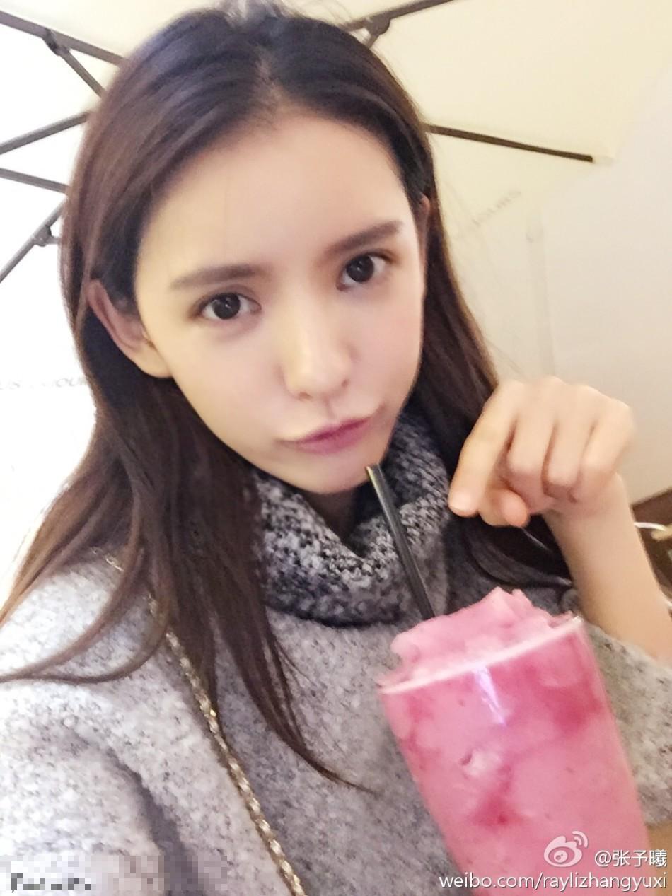 王思聪女友美艳私照曝光