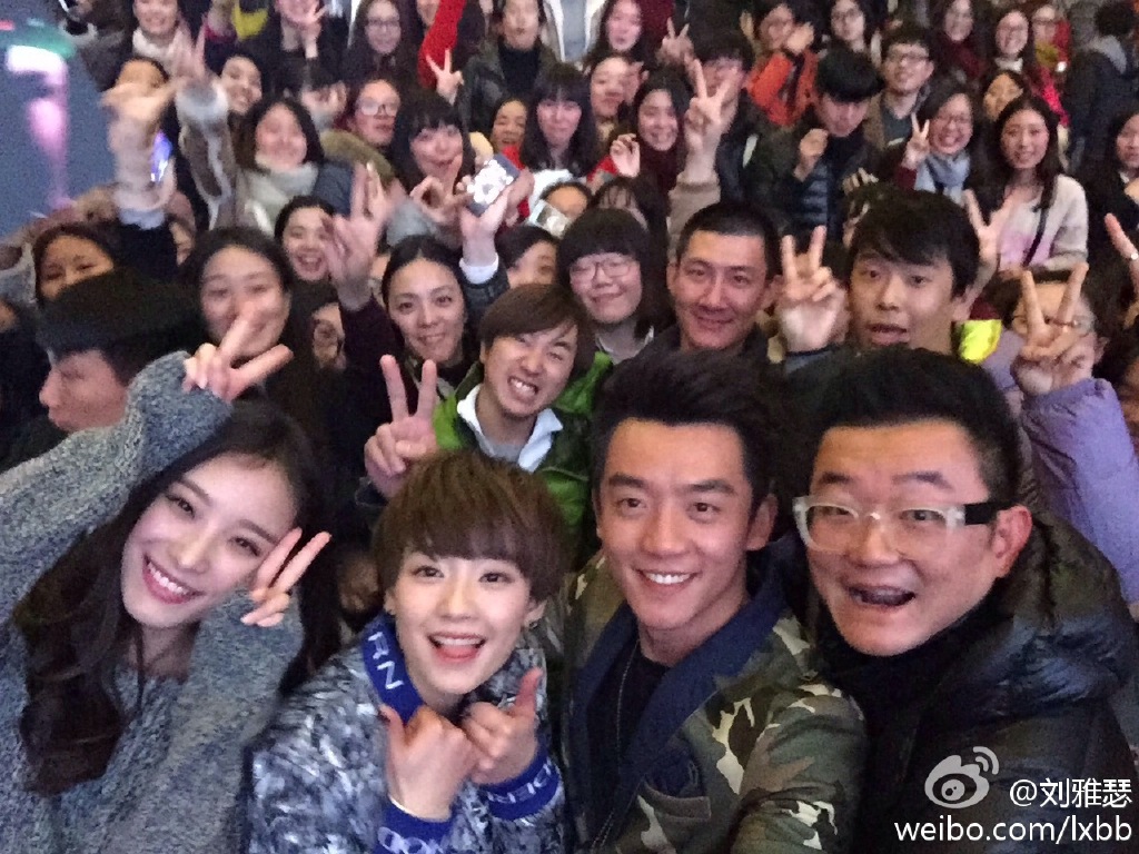 这是谁？倪妮学萌犬 彭于晏扮鬼脸像狒狒丑过曾小贤