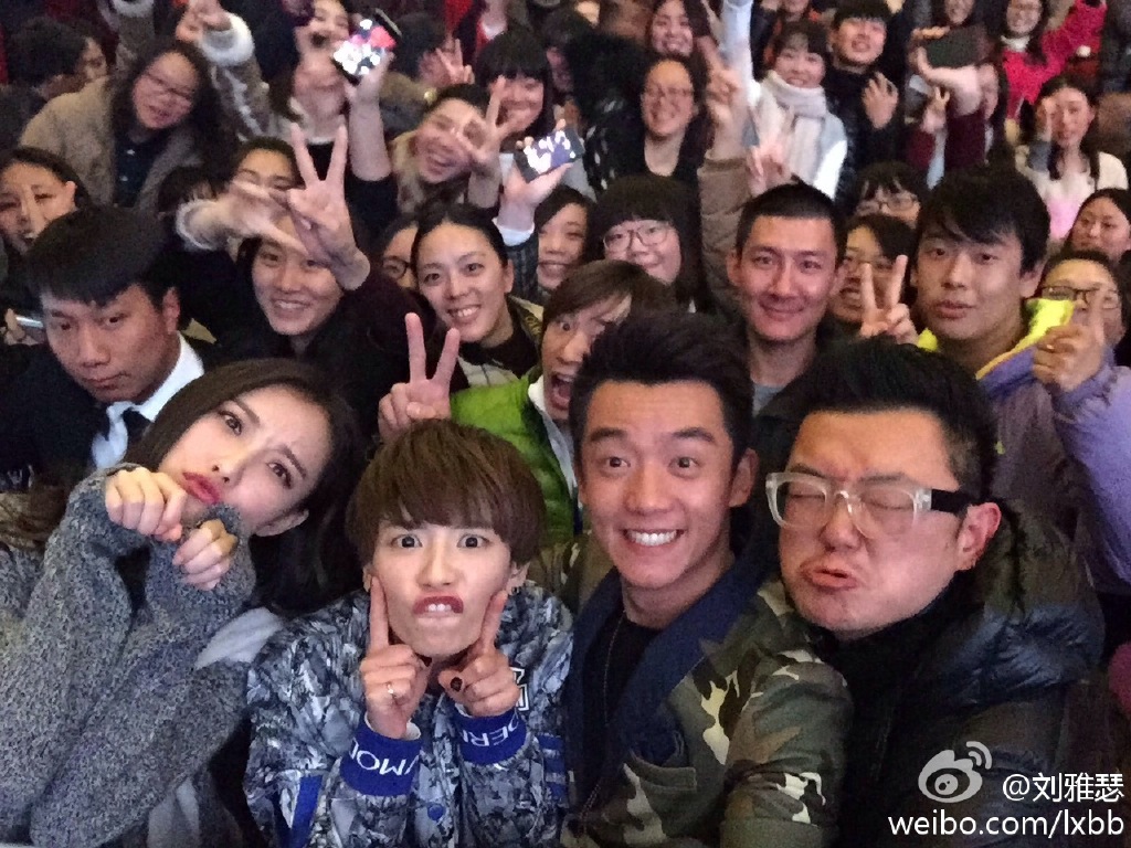 这是谁？倪妮学萌犬 彭于晏扮鬼脸像狒狒丑过曾小贤