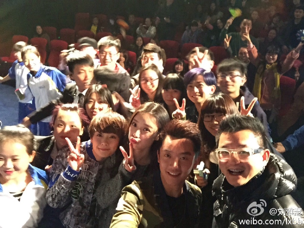 这是谁？倪妮学萌犬 彭于晏扮鬼脸像狒狒丑过曾小贤