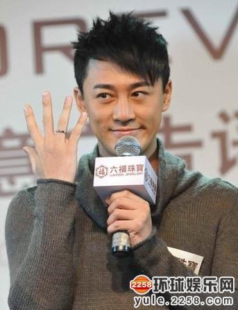 红楼女星遭遇潜规则 揭秘娱乐圈女星陪睡黑幕