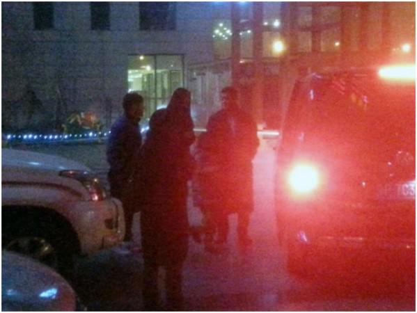 李亚鹏为窦靖童庆生