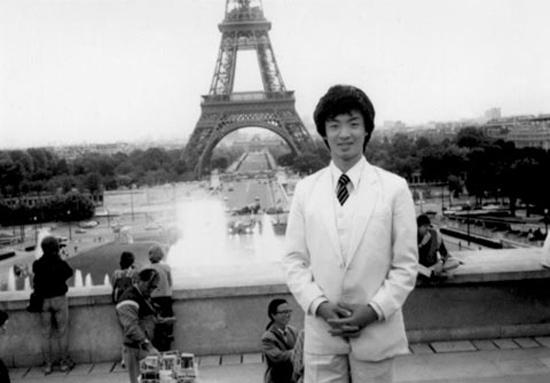 揭娱乐圈变性艺人 