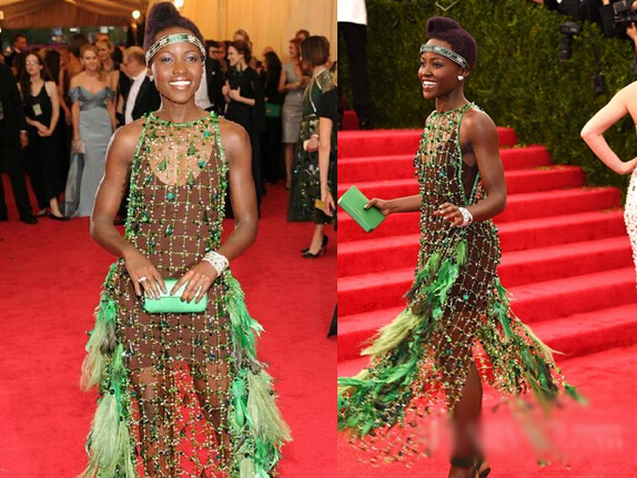 吐槽欧美红毯最差穿衣榜：泰勒泳装搭配大妈鞋女神范儿不再