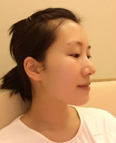 阔太李念晒二胎孕照