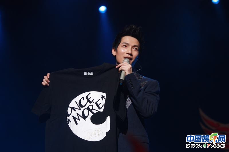 陈楚生全国巡演受热捧 新年伊始在踏征程