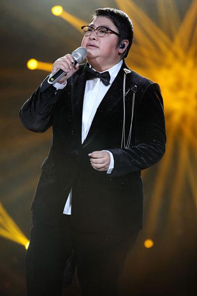 揭《我是歌手3》选手故事 韩红身陷同性传闻