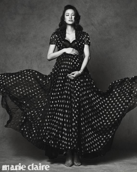 孙泰英孕期写真