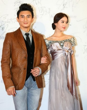 吴奇隆刘诗诗夫妻档温文尔雅