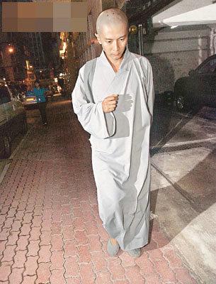 图揭熟脸明星悲喜现状 TVB演员招石文去世