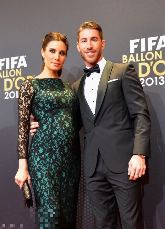 拉莫斯与Pilar出席金球奖仪式