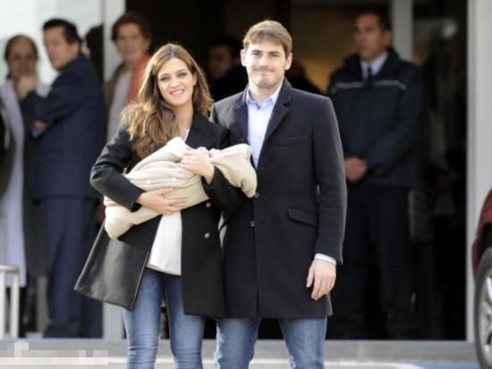 卡西与Sara喜得贵子