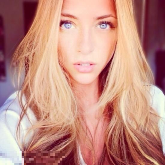 桑切斯女友设计师Laia Grassi