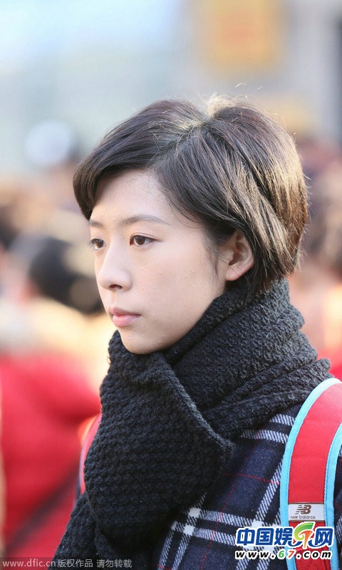 2015艺考大军流行素颜：考生不遮丑侧颜似古力娜扎