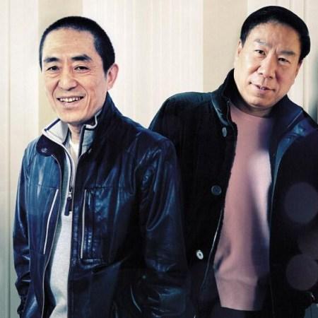 曝张艺谋传记内容 张伟平私卖版权炒作倪妮床戏