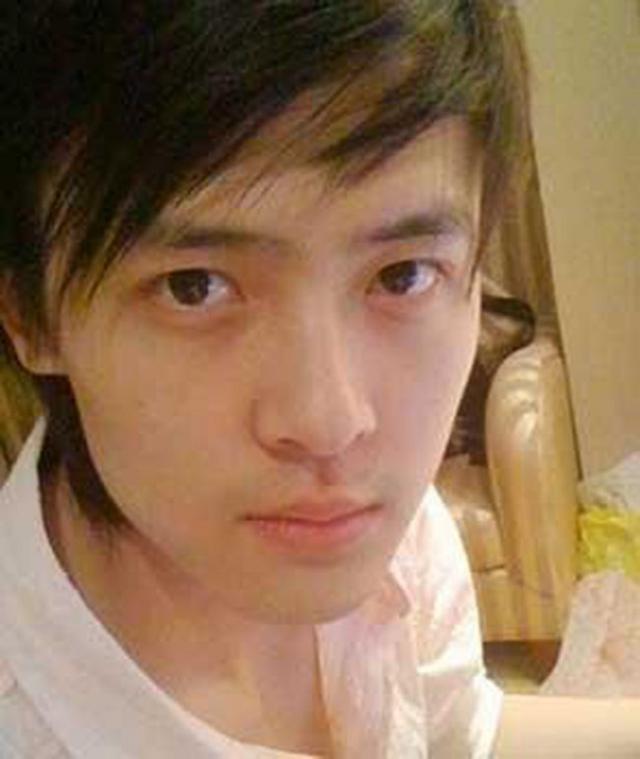 男星素颜高清照：陈伟霆最赞张翰逆袭 李健霍建华卸妆死