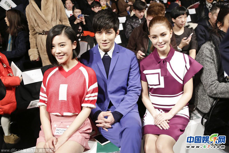 2015时装周华人女星造型盘点 昆凌“拖鞋”造型遭吐槽