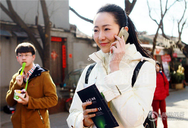 艺考的学生打电话