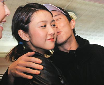 薛凯琪哭崩回忆因抑郁症自残划手 赞房祖名变成熟