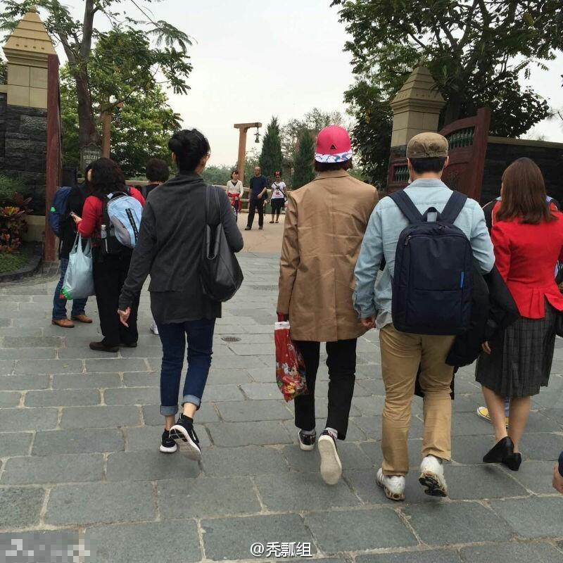 邱淑贞装扮低调