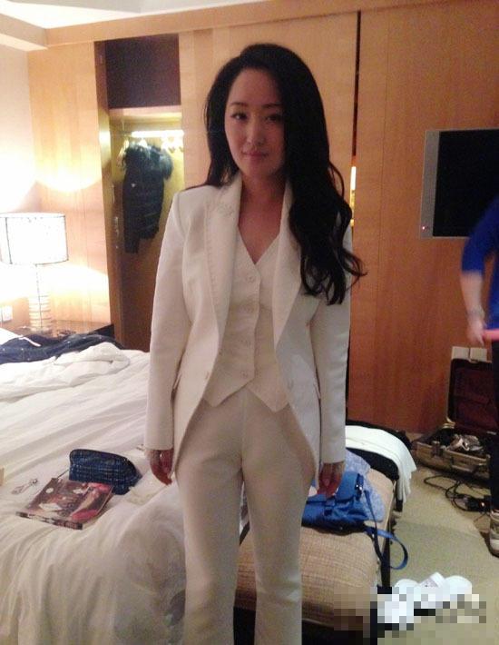 杨钰莹此前的微博自拍