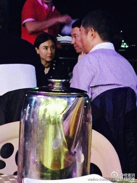 网曝张柏芝疑携新男友 出席新加坡某晚宴