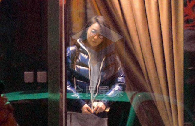 张一山半年内换掉同窗女友 恋上“龙女郎”林鹏