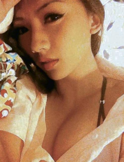 樊少皇发布不雅视频秒删 艳照事件盘点