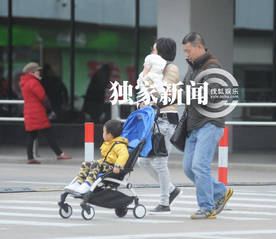 娘娘孙俪行动之迅速 以至于都没有路人有机会认出