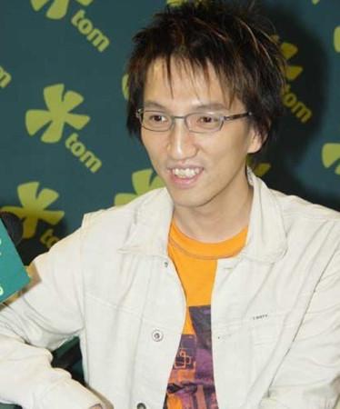 细数因牙齿变丑明星 女星几乎都整过牙