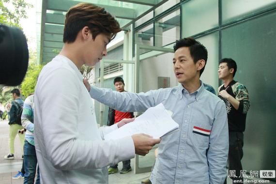 何炅为李易峰讲戏